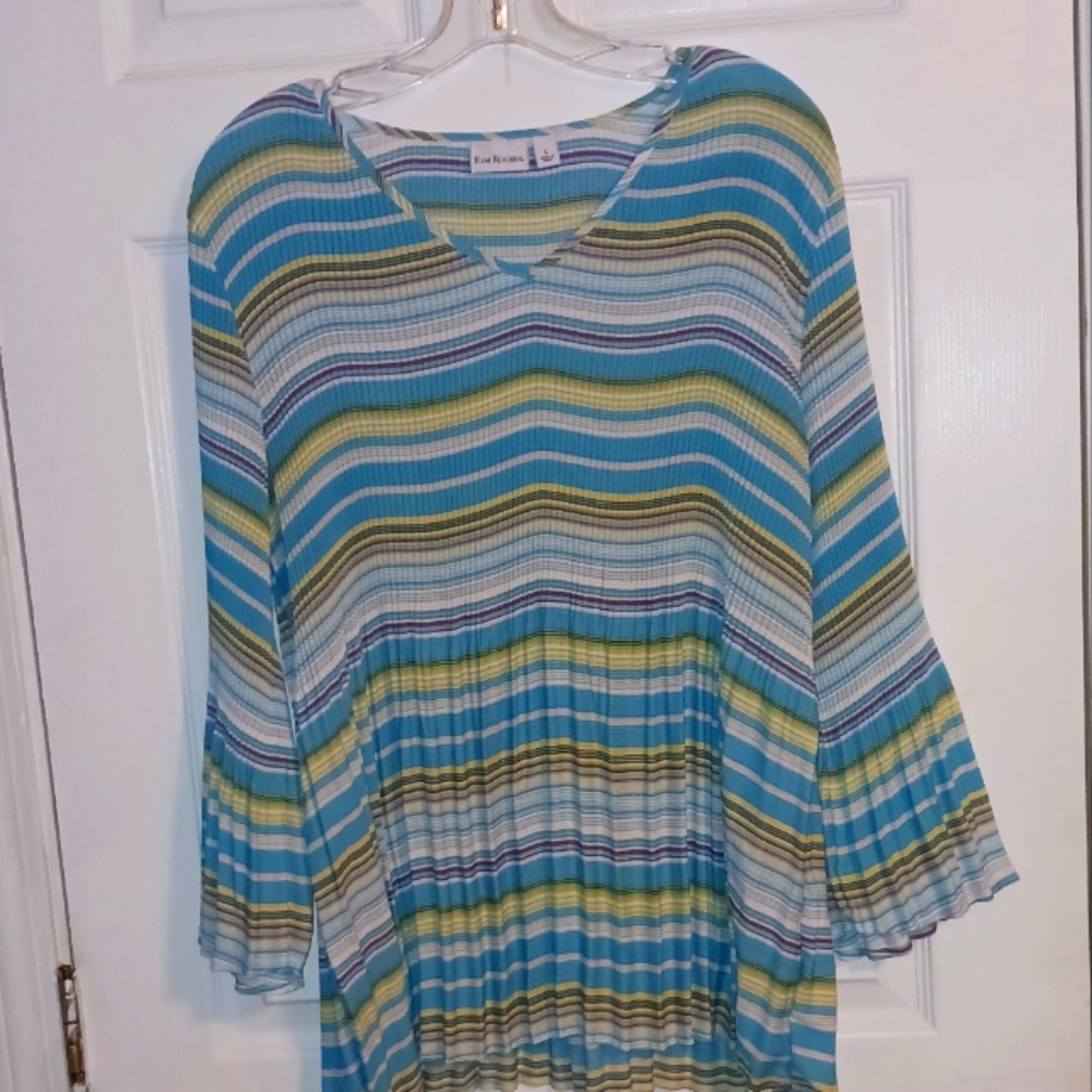 Kim Roger's Women's Multi-Colored Top Size L